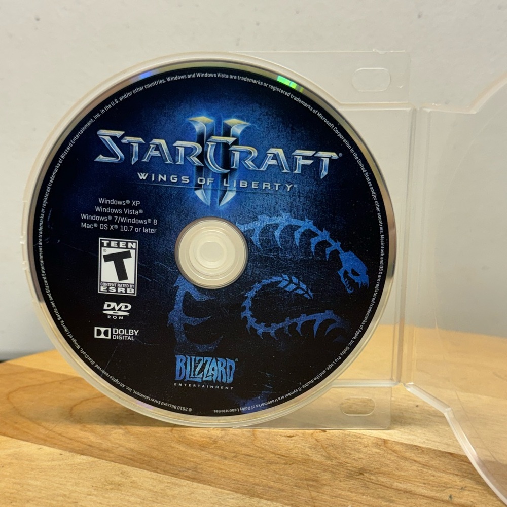 Starcraft II 2 Wings of Liberty PC DVD Windows XP / Mac Disc Only